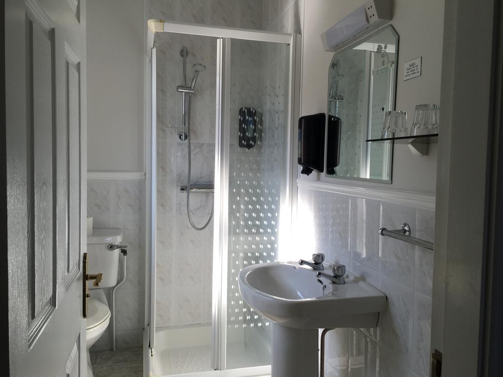 Westwinds Guestlodge Galway Kültér fotó