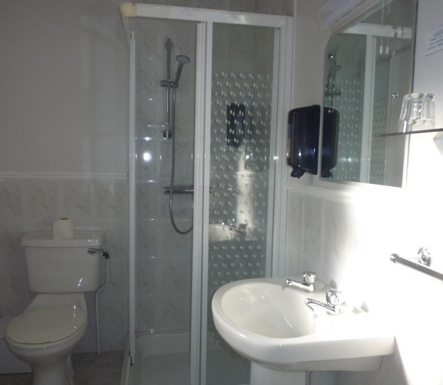 Westwinds Guestlodge Galway Kültér fotó